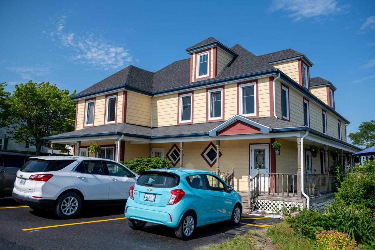 Pepperell Place Inn Inc. St. Peter's 외부 사진