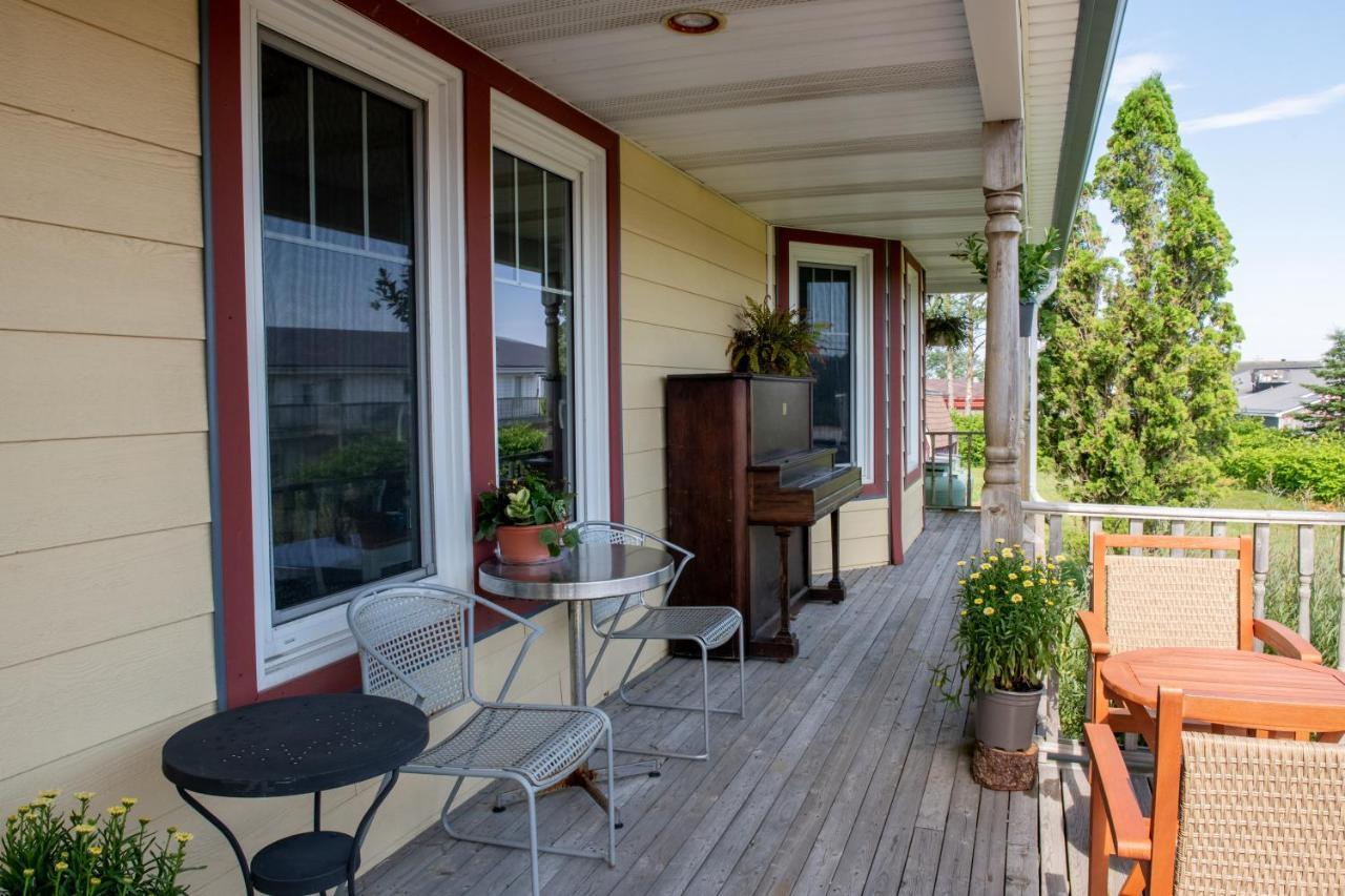Pepperell Place Inn Inc. St. Peter's 외부 사진