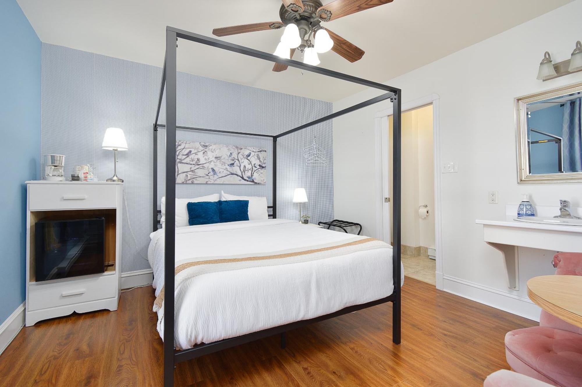 Pepperell Place Inn Inc. St. Peter's 외부 사진