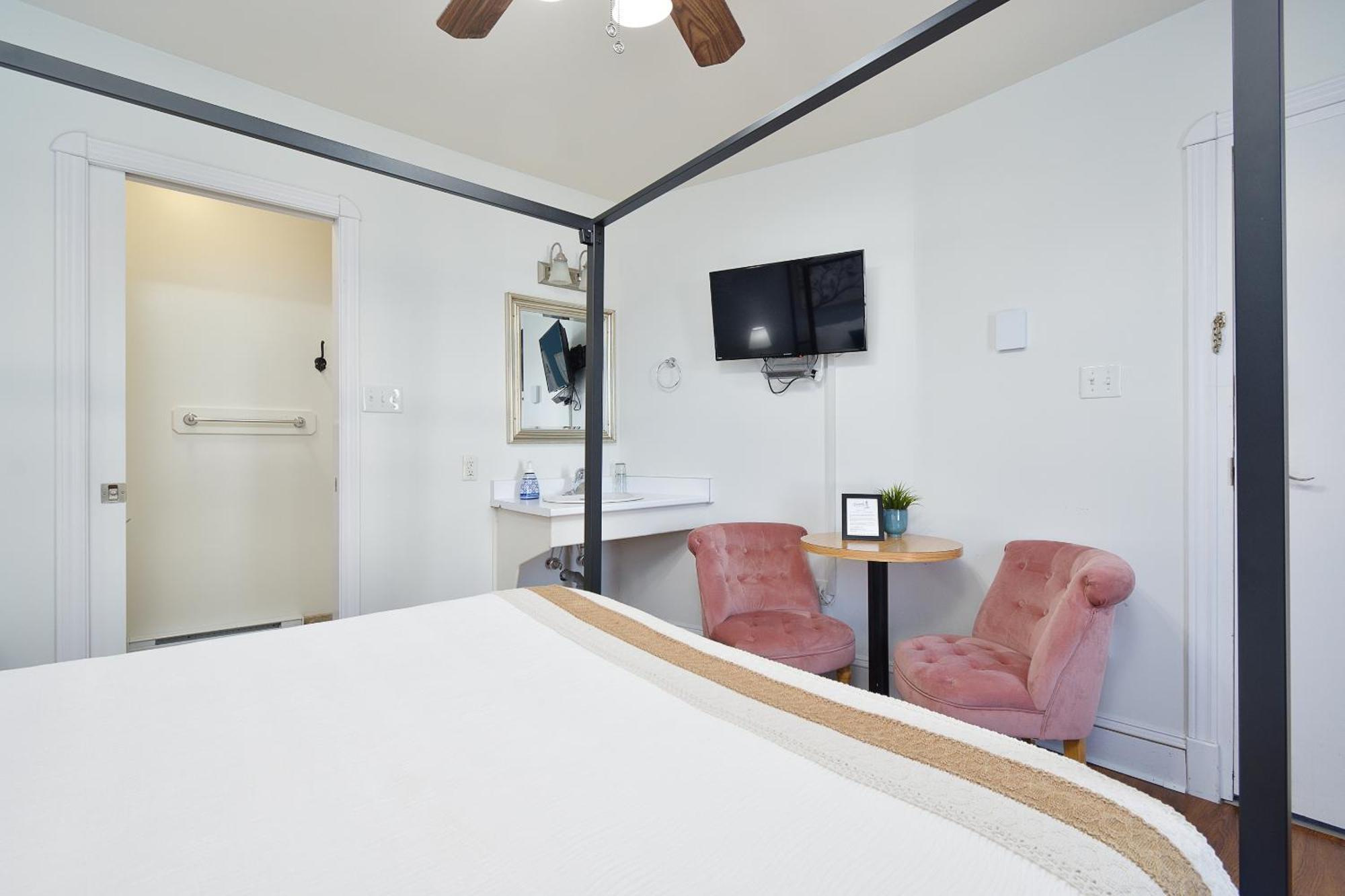 Pepperell Place Inn Inc. St. Peter's 외부 사진